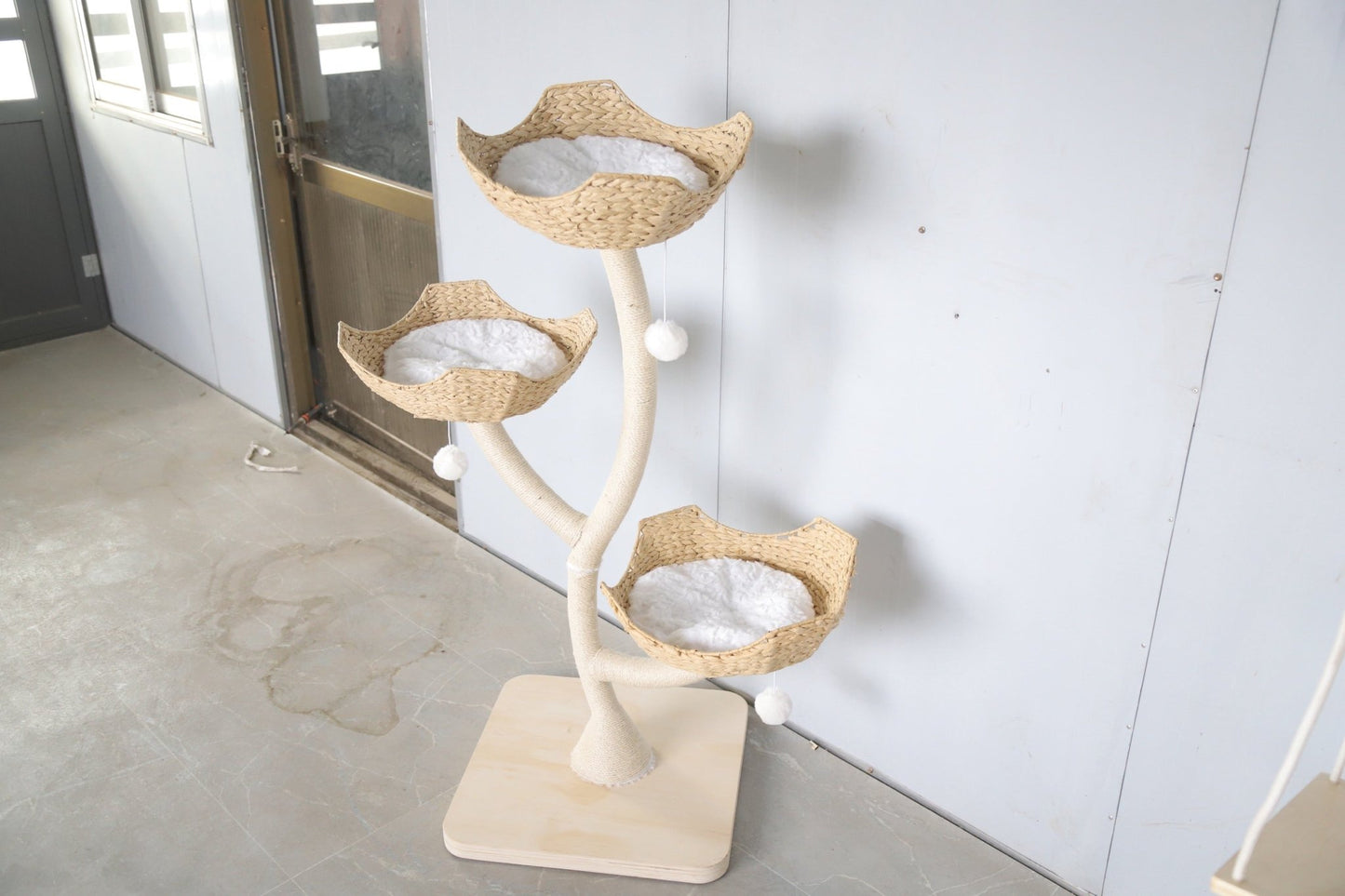 Lunar Nest White Cat Tree Basket - Meowera