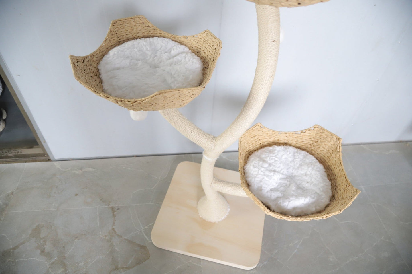 Lunar Nest White Cat Tree Basket - Meowera