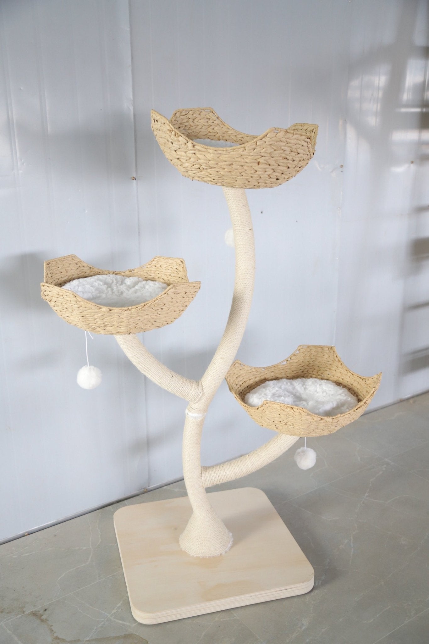 Lunar Nest White Cat Tree Basket - Meowera