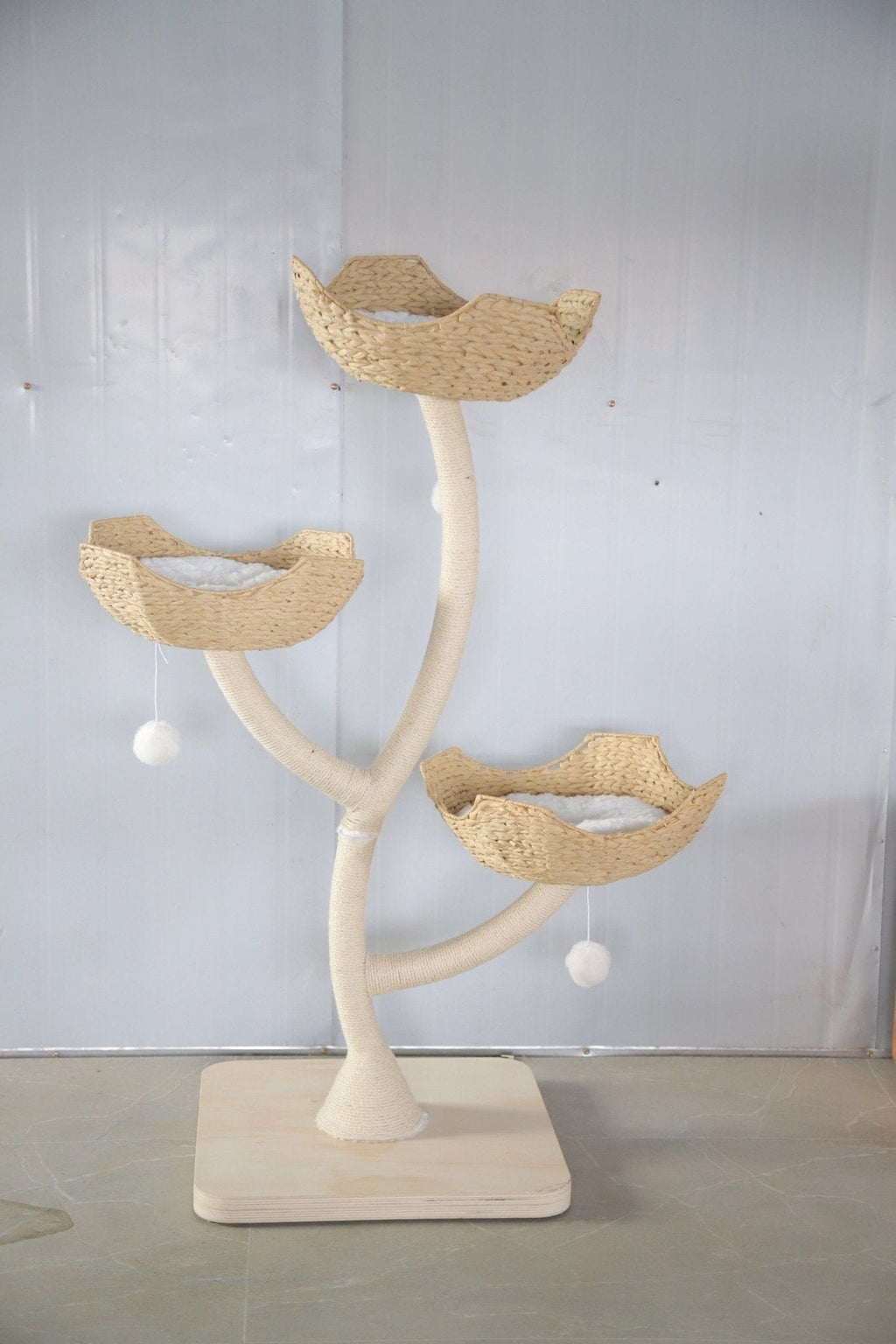 Meowera Cat trees Lunar Nest White Cat Tree Basket